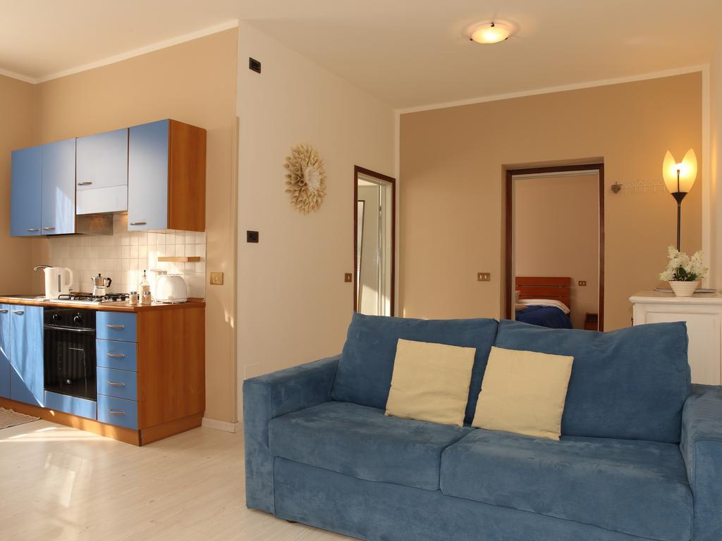 Appartamenti Casa La Rosa Bellagio Bagian luar foto