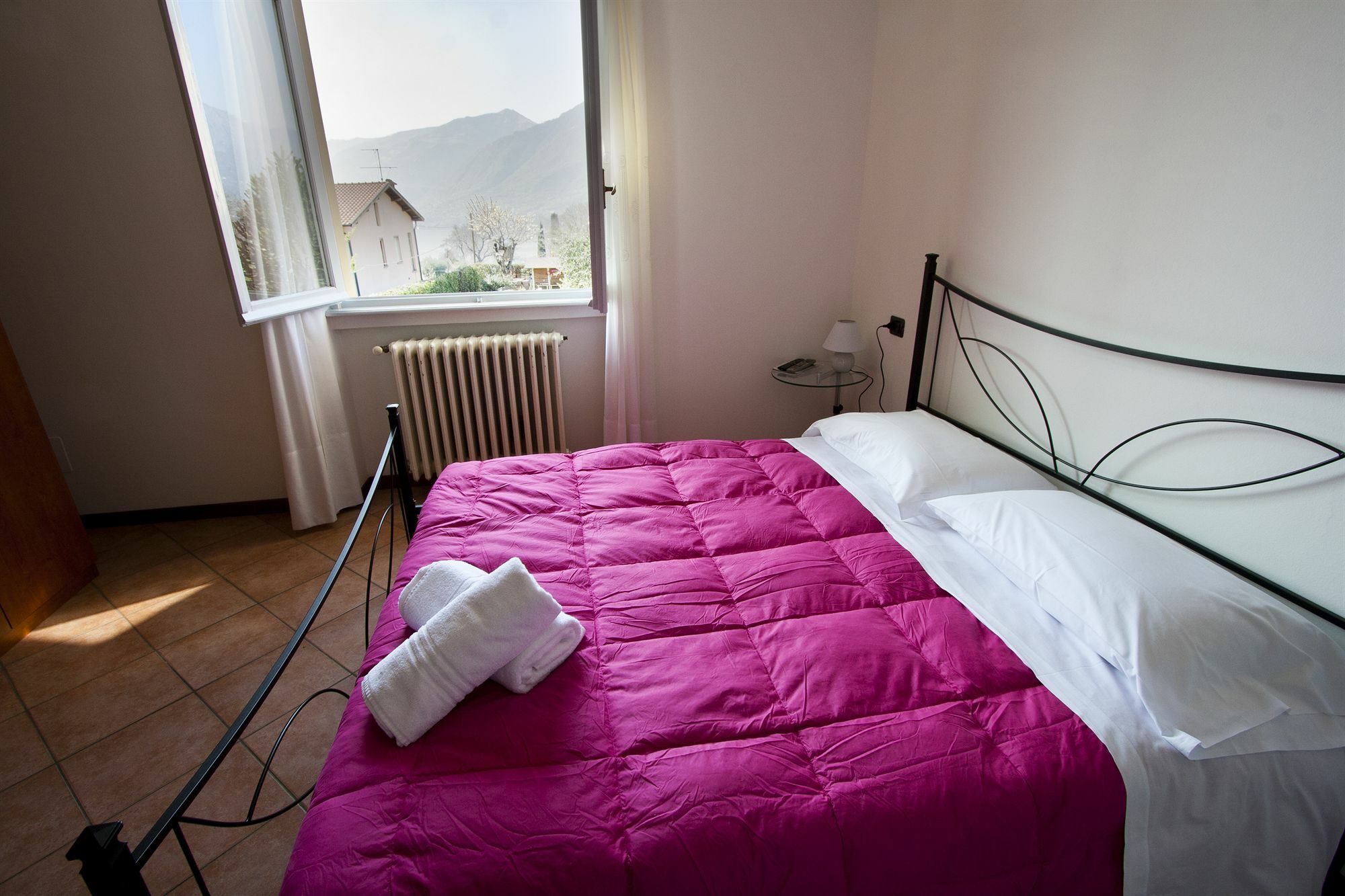 Appartamenti Casa La Rosa Bellagio Bagian luar foto