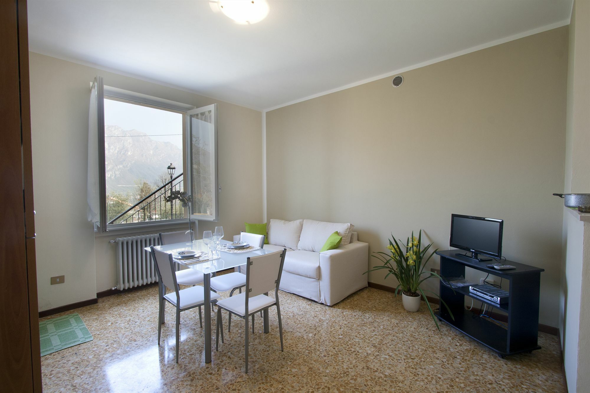 Appartamenti Casa La Rosa Bellagio Bagian luar foto