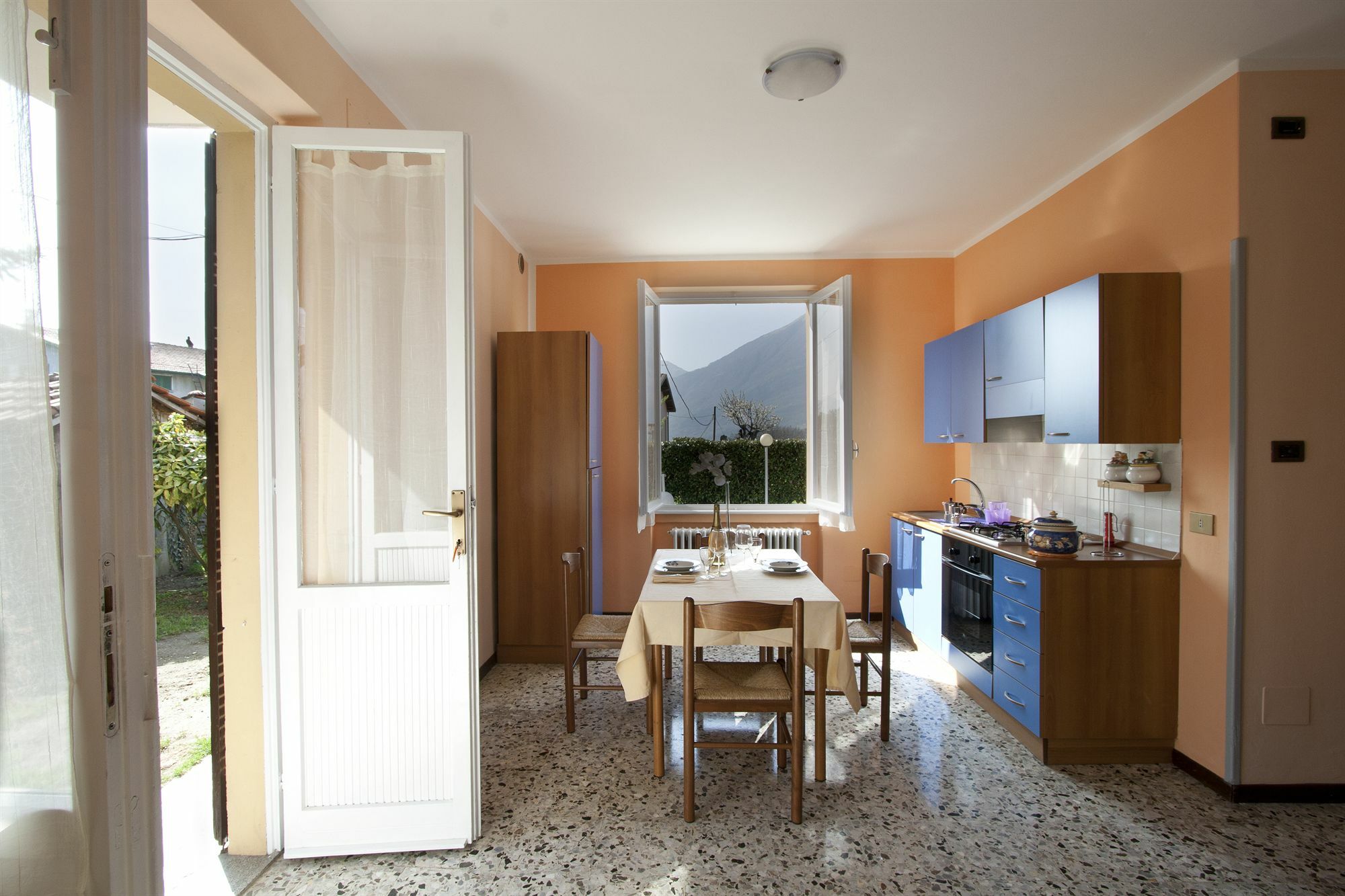 Appartamenti Casa La Rosa Bellagio Bagian luar foto